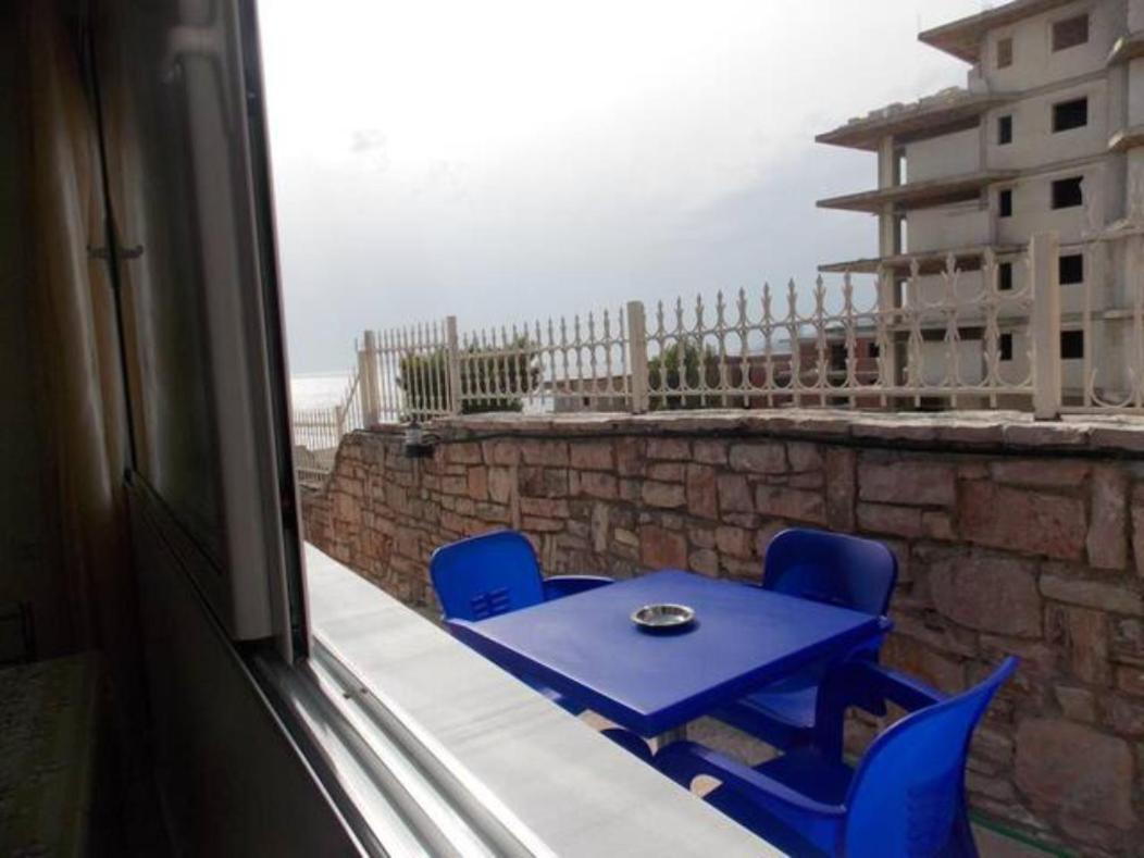 Vasili Sunstay Apartments Sarandë Exterior foto